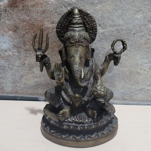 Vintage Metal Brass Seated Ganapati Ganesh Elephant Buddha Statue Sculpture - Picture 1 of 12
